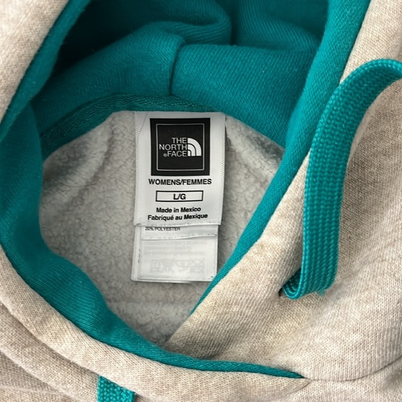 North Face hoodie - Picture 4 of 4